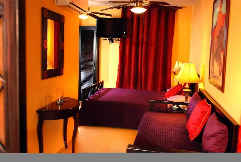 Casa Naemie Hotel Santo Domingo