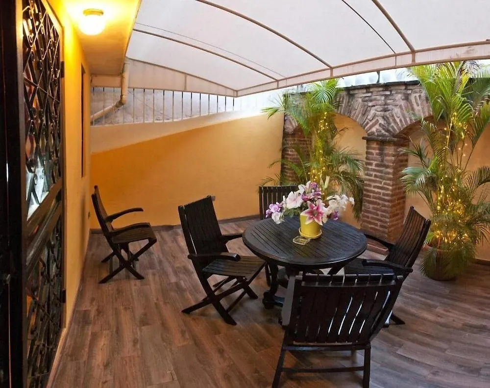 Casa Naemie Hotel Santo Domingo