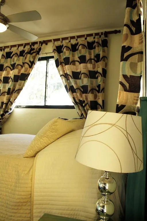 Casa Naemie Hotel Santo Domingo